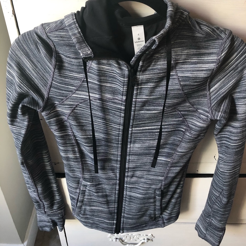 New lulu lemon hoodie